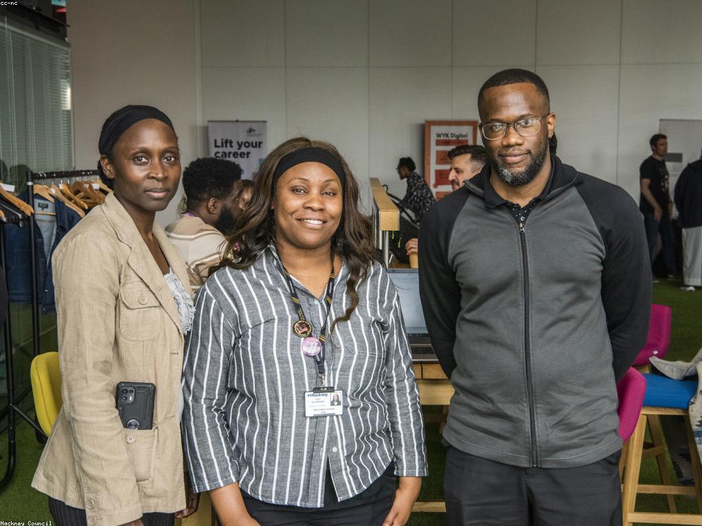 យុត្តិសាស្រ្ដសម្ងាត់សម្រាប់ប្រព័ន្ធសំណាញ់