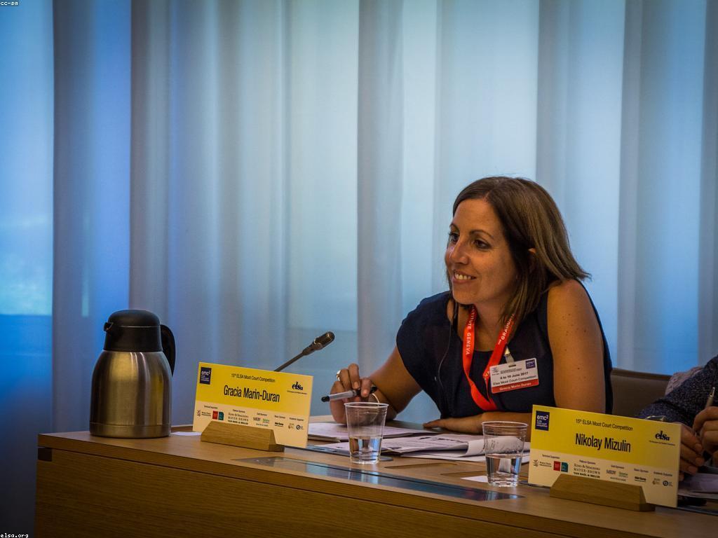 ច្បាប់និងបទបញ្ជា: សារៈសំខាន់នៃការគ្រប់គ្រងឱ្យមានប្រសិទ្ធភាព